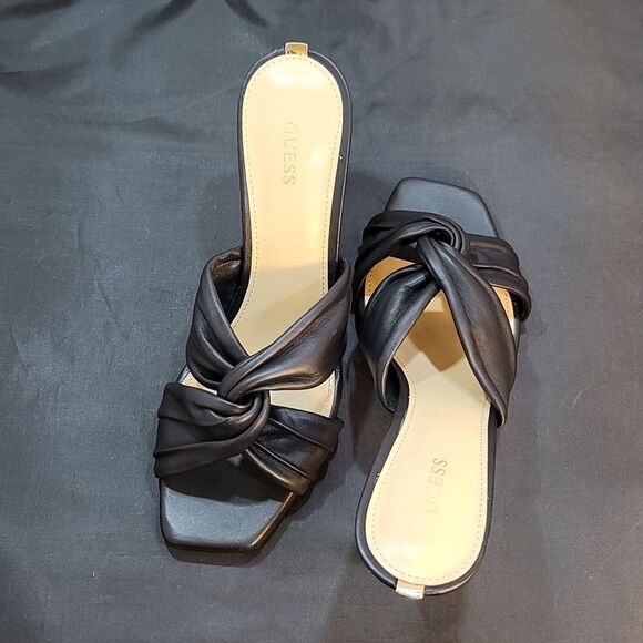 BRAND NEW GUESS DAIVA HEELED KNOTTED LEATHER SANDALS. - Picture 6 of 16